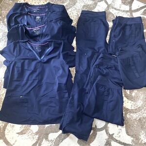 Healing hands, purple label, navy blue, size medium 4 shirts 4 pants